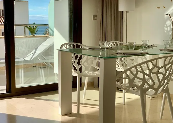 דירה Precioso Piso Con Magnifica Vista Cerca Playa מארבלה