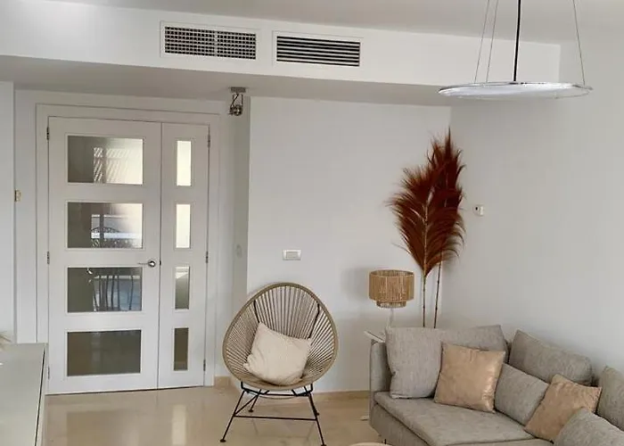 Precioso Piso Con Magnifica Vista Cerca Playa * מארבלה