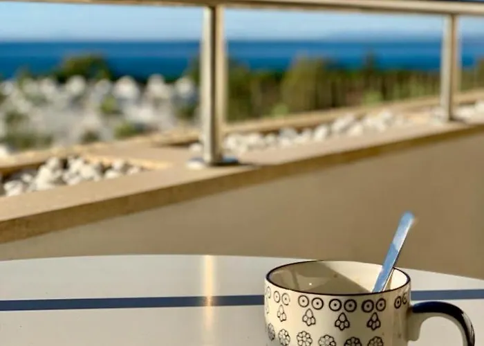 Precioso Piso Con Magnifica Vista Cerca Playa